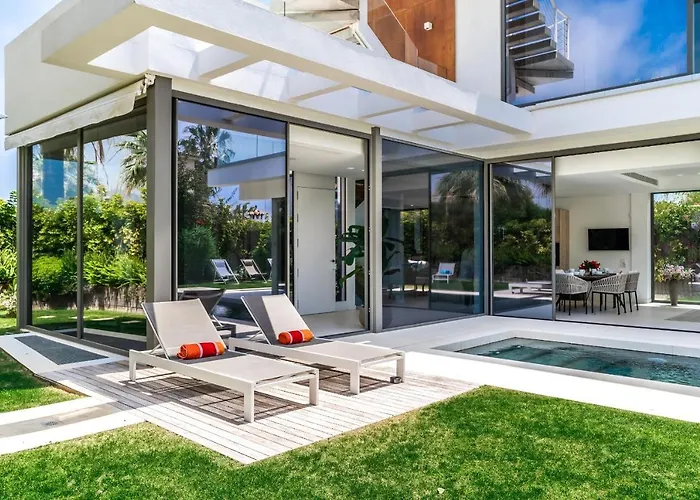 About Gladiolo ヴィラ *