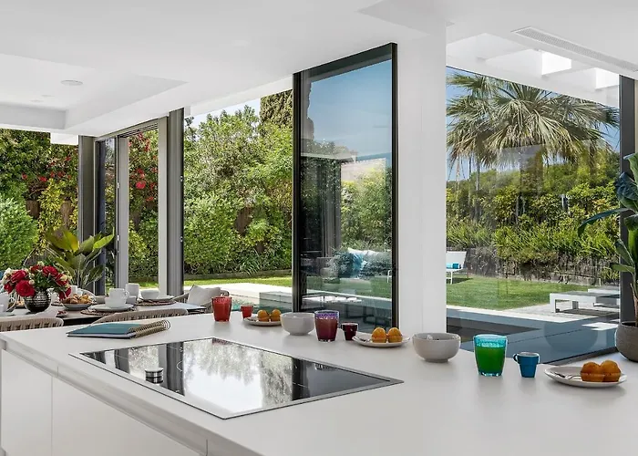 About Gladiolo ヴィラ