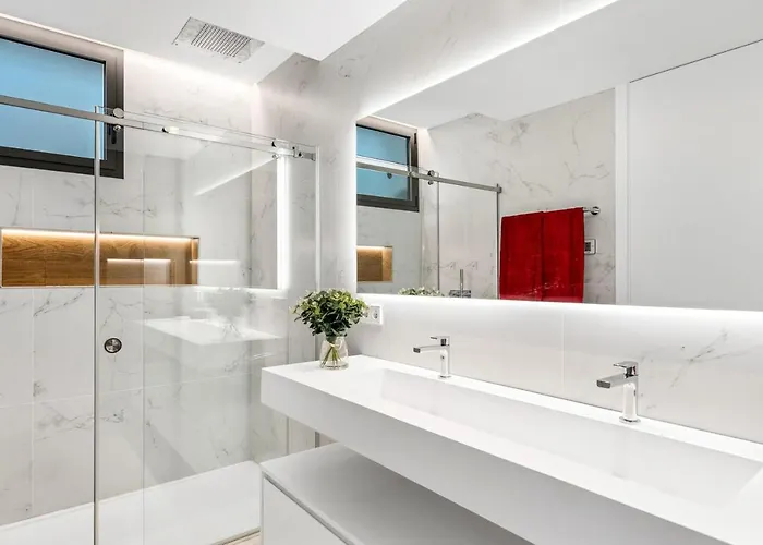 About Gladiolo ヴィラ *