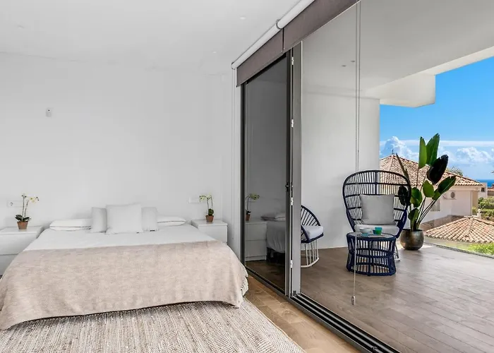 ヴィラ About Gladiolo マルベーリャ