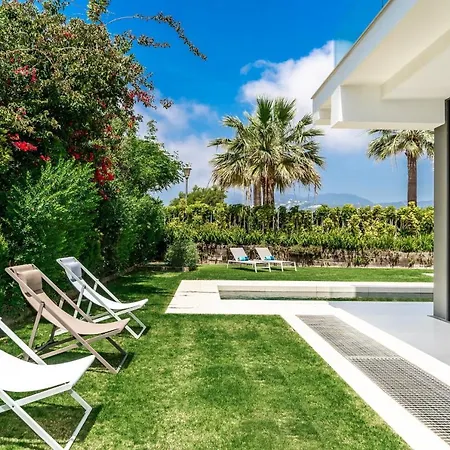 About Gladiolo Марбелья